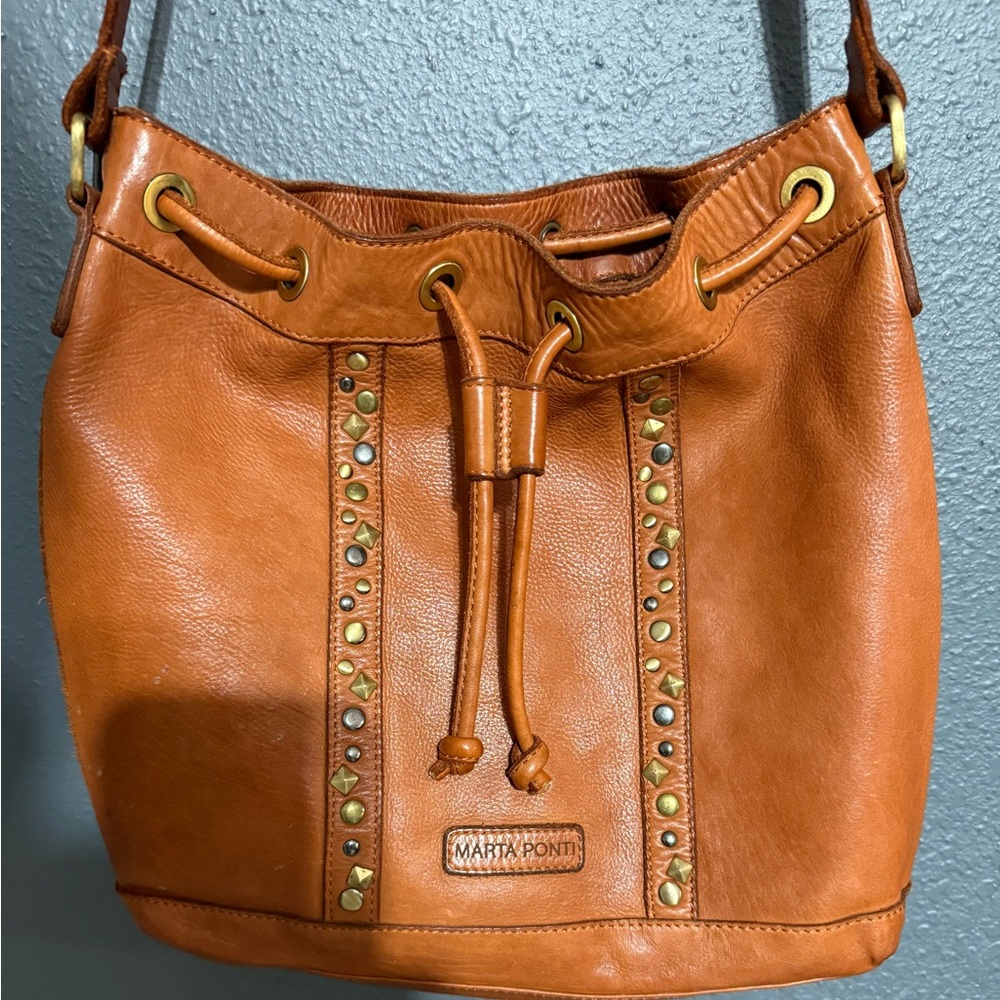 MARTA PONTI Tan Leather Crossbody Bag with Stud Details - Picture 2 of 8